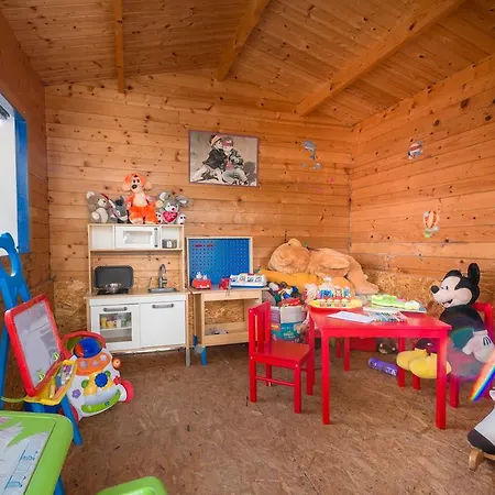 Mandrice Holiday park